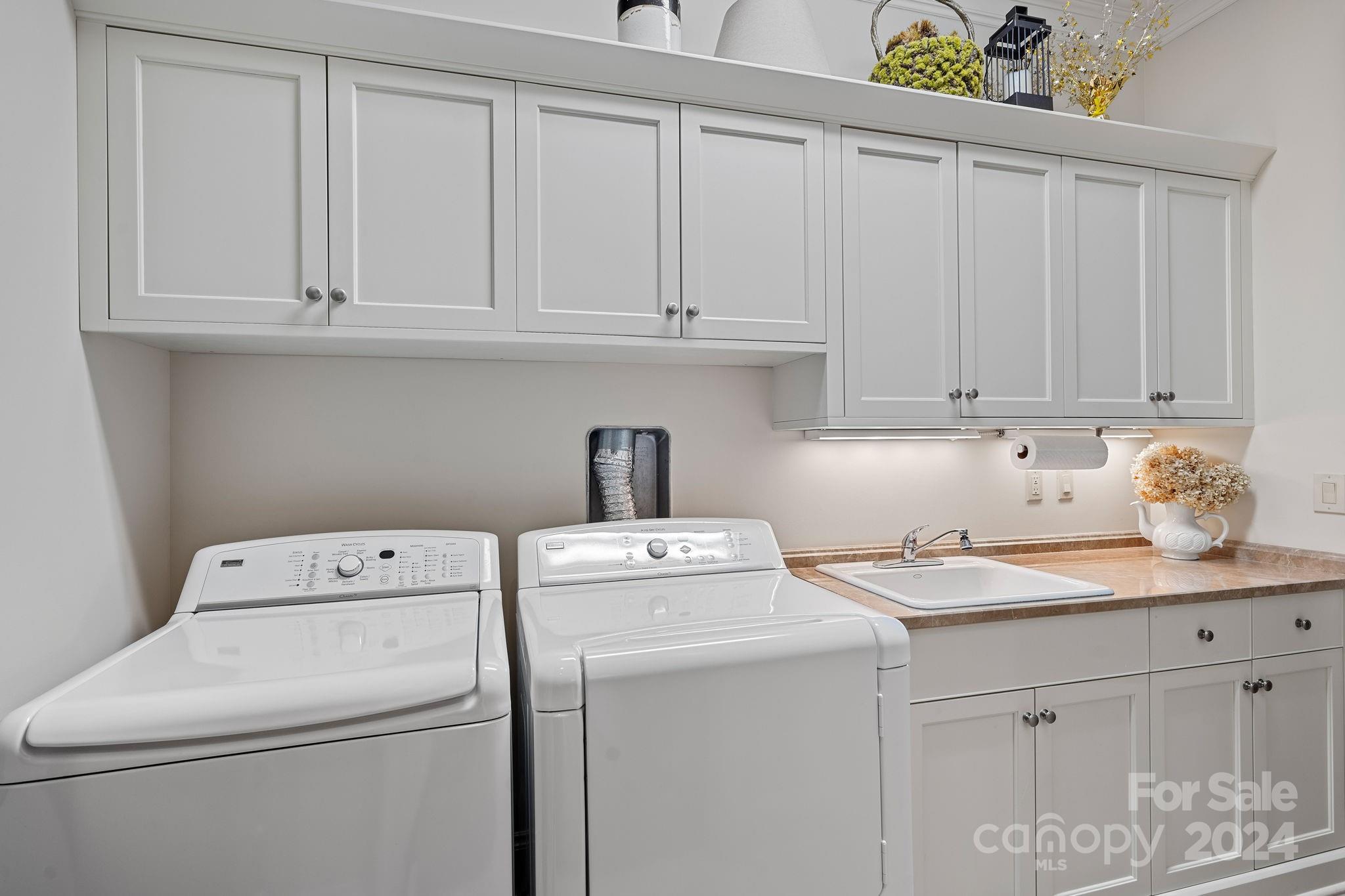 154 Cherokee Road Charlotte, NC 28207 - Photo 29 of 39 Gallery Image 29
