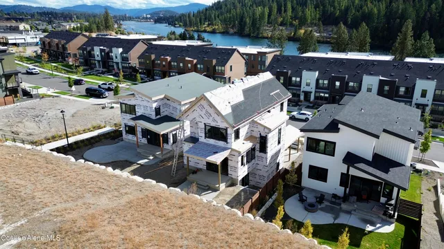 $1,471,000 | 2735 West Lumber Lane, Coeur D'Alene, ID 83814