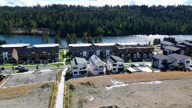 $1,471,000 | 2735 West Lumber Lane, Coeur D'Alene, ID 83814
