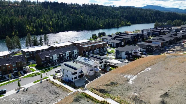 $1,471,000 | 2735 West Lumber Lane, Coeur D'Alene, ID 83814
