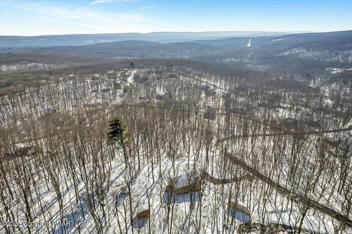 240 Woodcock Road Bushkill, PA 18324 - Photo 13 of 41 tempImagek8XiWk