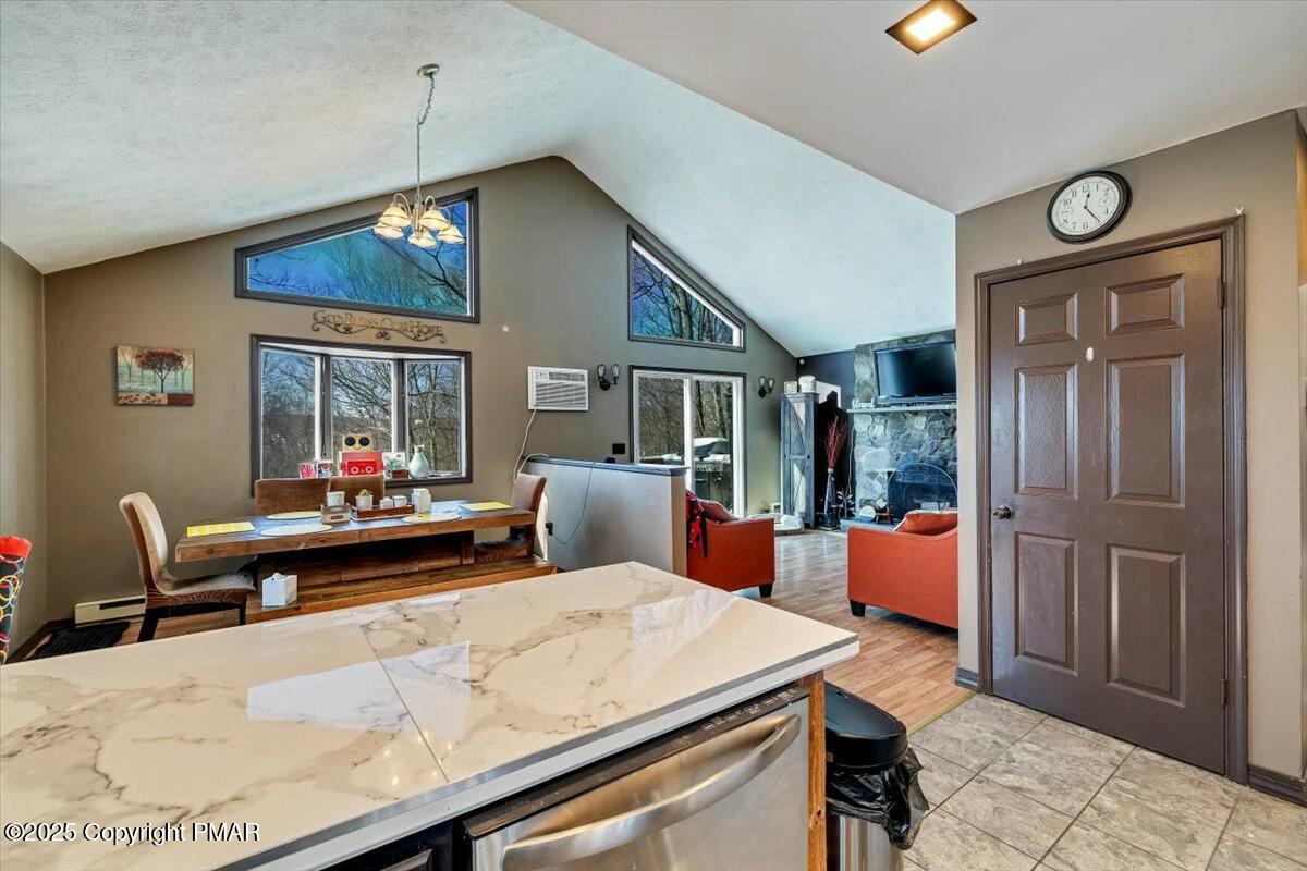 240 Woodcock Road Bushkill, PA 18324 - Photo 22 of 41 tempImageWkuOOy