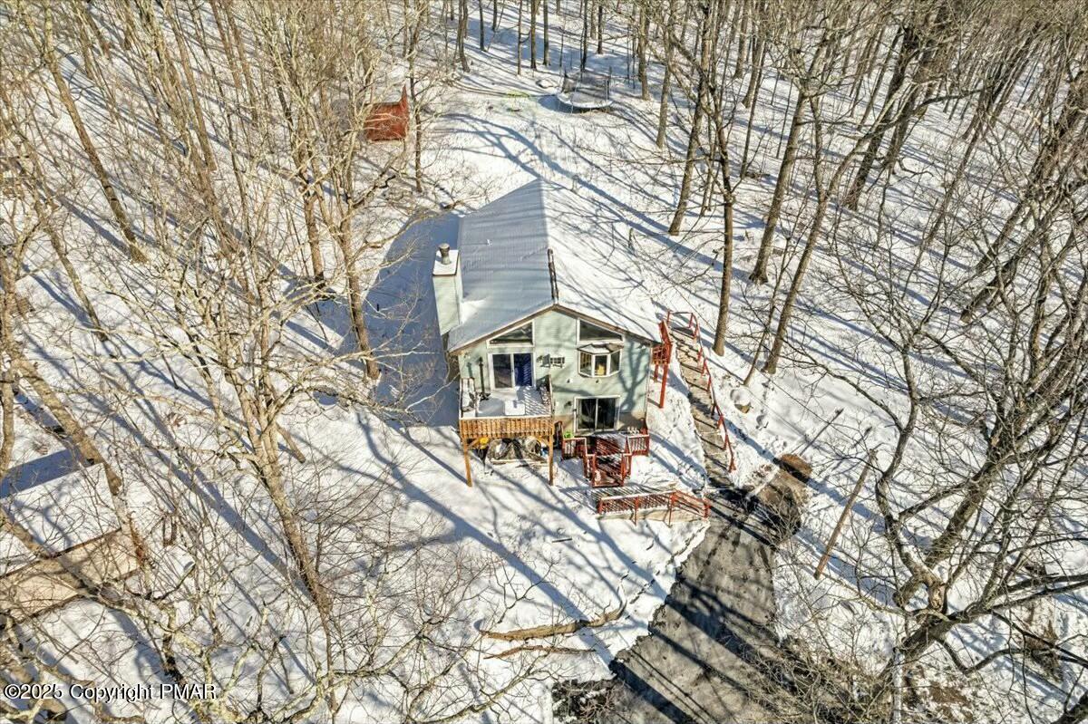 240 Woodcock Road Bushkill, PA 18324 - Photo 8 of 41 tempImageBVIu40