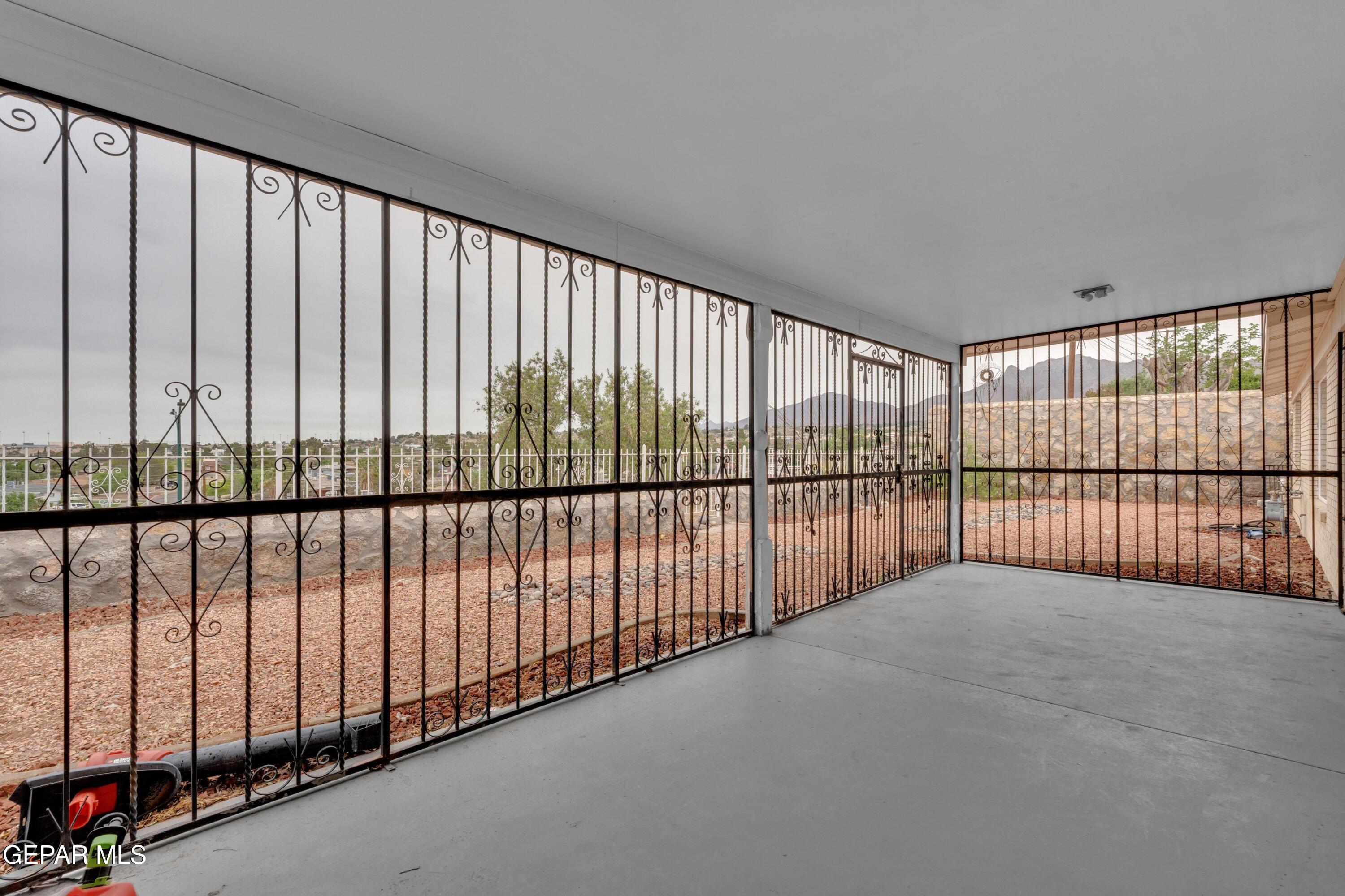 337 Clairemont Road El Paso, TX 79912 - Photo 31 of 45 2 (27)