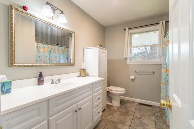 $289,900 | 6455 Vermont Rte 100, Troy, VT 05868