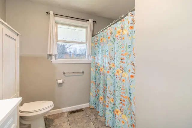 $289,900 | 6455 Vermont Rte 100, Troy, VT 05868