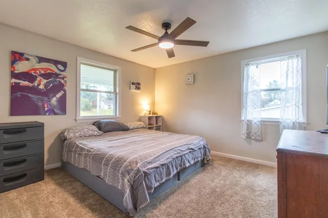 $289,900 | 6455 Vermont Rte 100, Troy, VT 05868