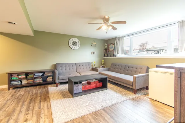 $289,900 | 6455 Vermont Rte 100, Troy, VT 05868