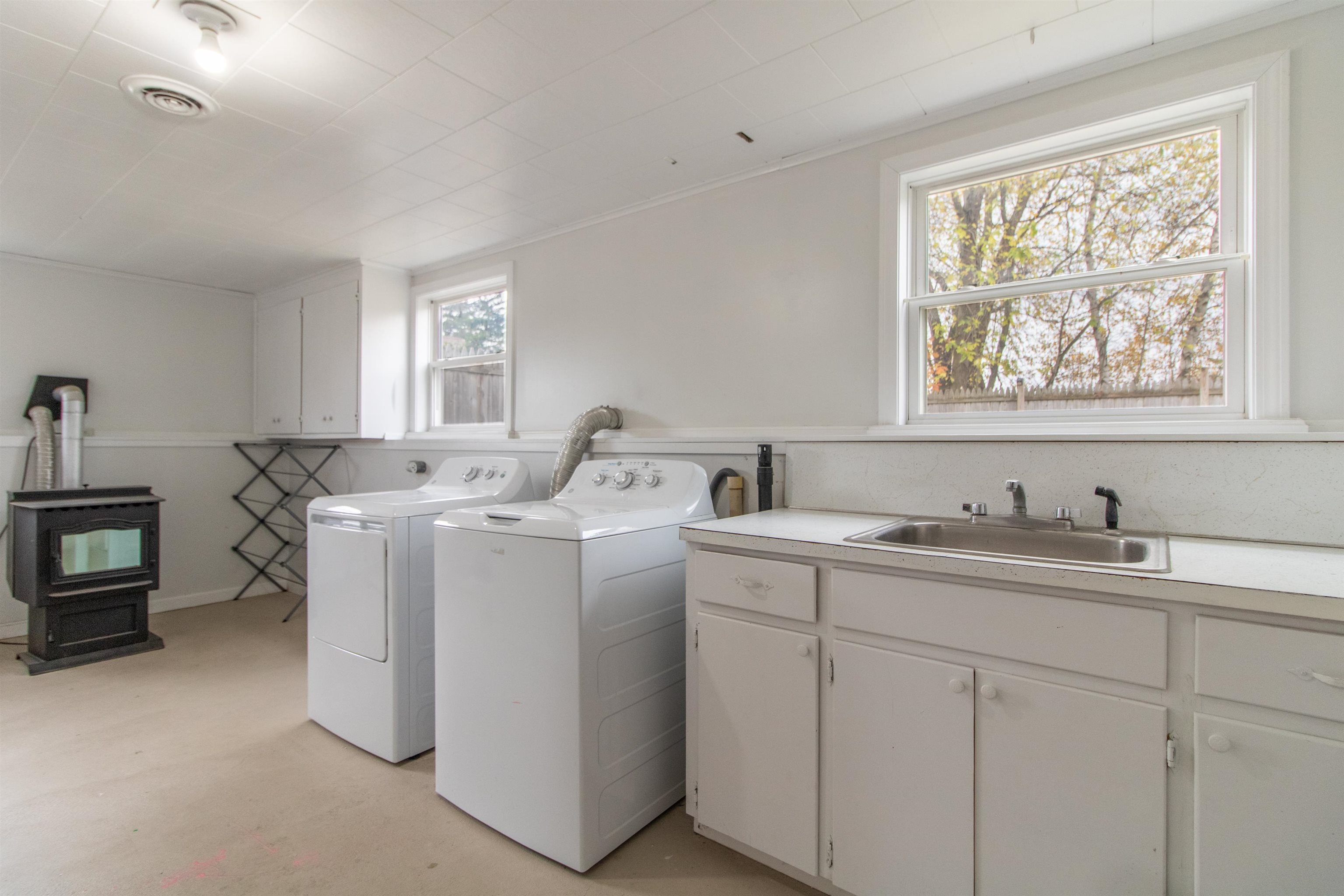 6455 Vermont Rte 100 Troy, VT 05868 - Photo 32 of 39