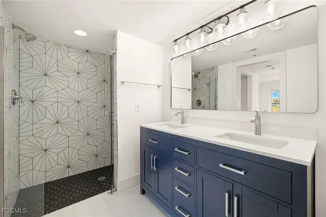 $239,900 | 16320 Kelly Cove Drive, Unit 270, Fort Myers, FL 33908