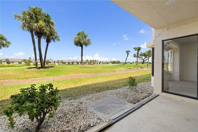 $239,900 | 16320 Kelly Cove Drive, Unit 270, Fort Myers, FL 33908