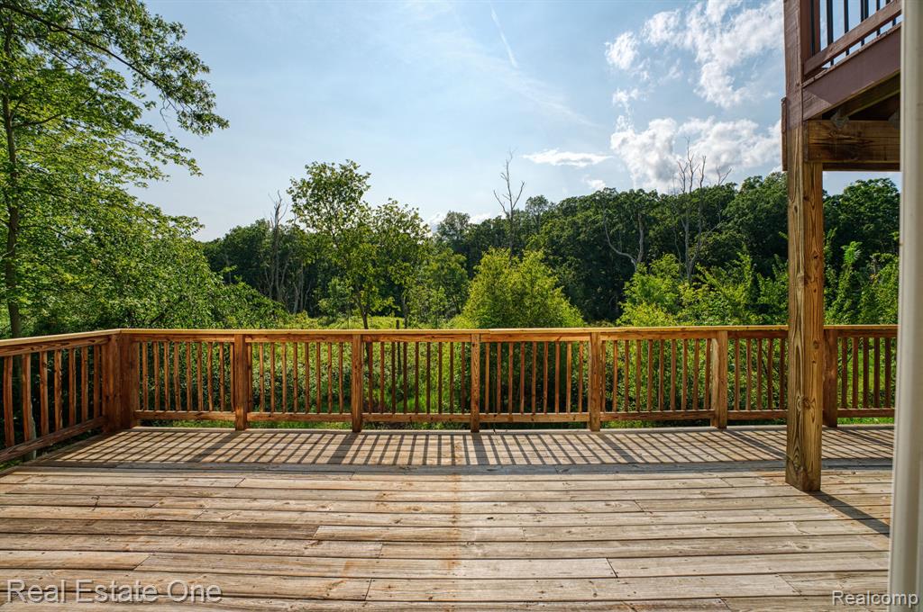 3136 Hunters Way Pinckney, MI 48169 - Photo 11 of 58