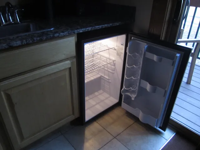 $109,000 | 2504 River Wisconsin Dells Wi 53965, Unit 7305, Wisconsin Dells, WI 53965