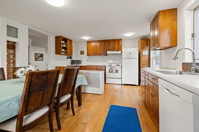 $629,000 | 5406-5408 Main Street, Manchester Center, VT 05255