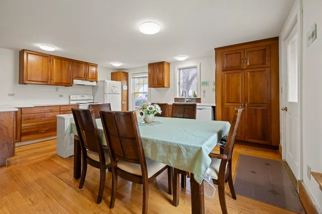 $629,000 | 5406-5408 Main Street, Manchester Center, VT 05255