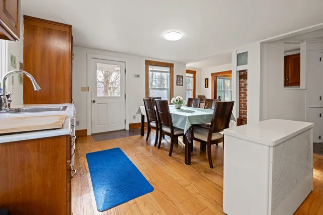 $629,000 | 5406-5408 Main Street, Manchester Center, VT 05255