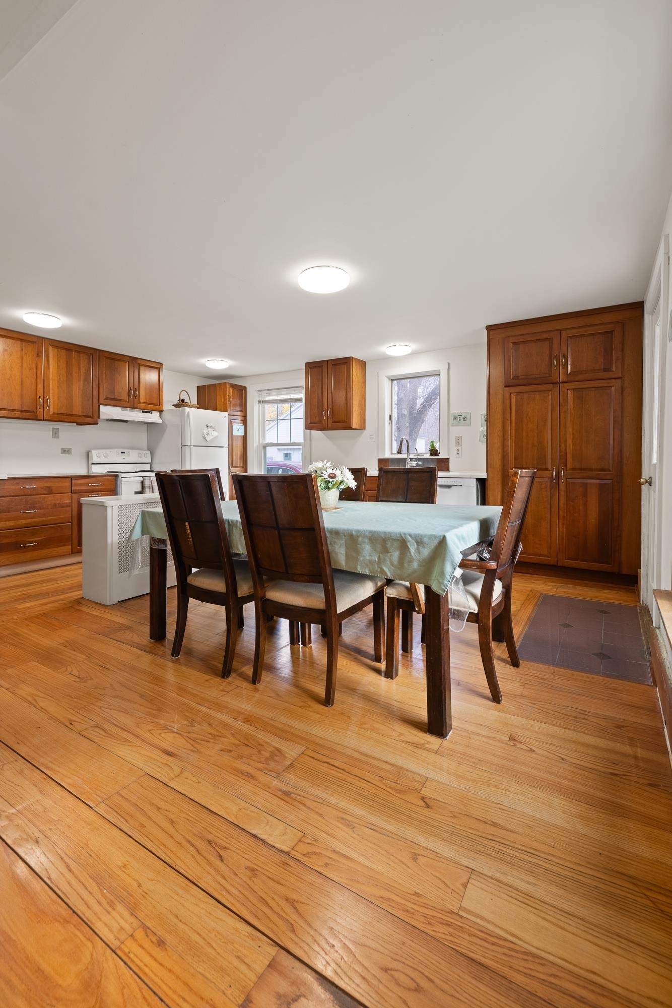 5406-5408 Main Street Manchester, VT 05255 - Photo 16 of 59