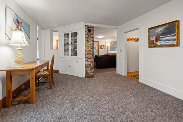 $629,000 | 5406-5408 Main Street, Manchester Center, VT 05255