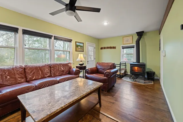 $629,000 | 5406-5408 Main Street, Manchester Center, VT 05255