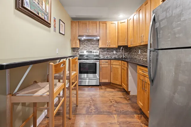 $629,000 | 5406-5408 Main Street, Manchester Center, VT 05255