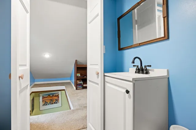 $629,000 | 5406-5408 Main Street, Manchester Center, VT 05255