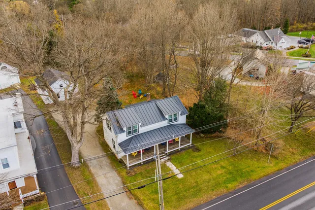 $629,000 | 5406-5408 Main Street, Manchester Center, VT 05255