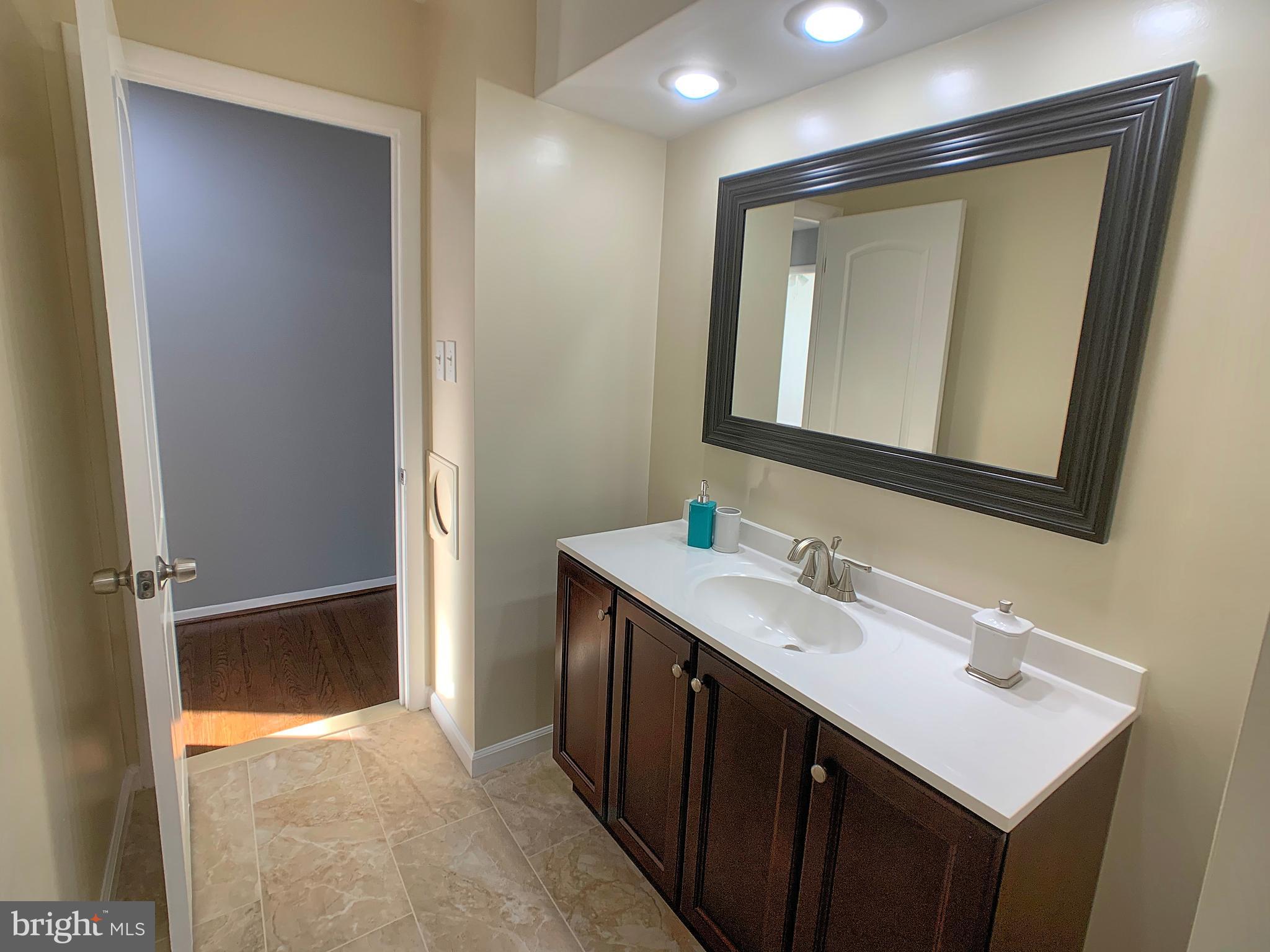 9113 Santa Rita Road Baltimore, MD 21236 - Photo 10 of 20