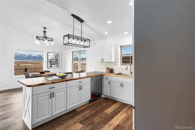 $575,000 | 31 Bess Street, Westcliffe, CO 81252