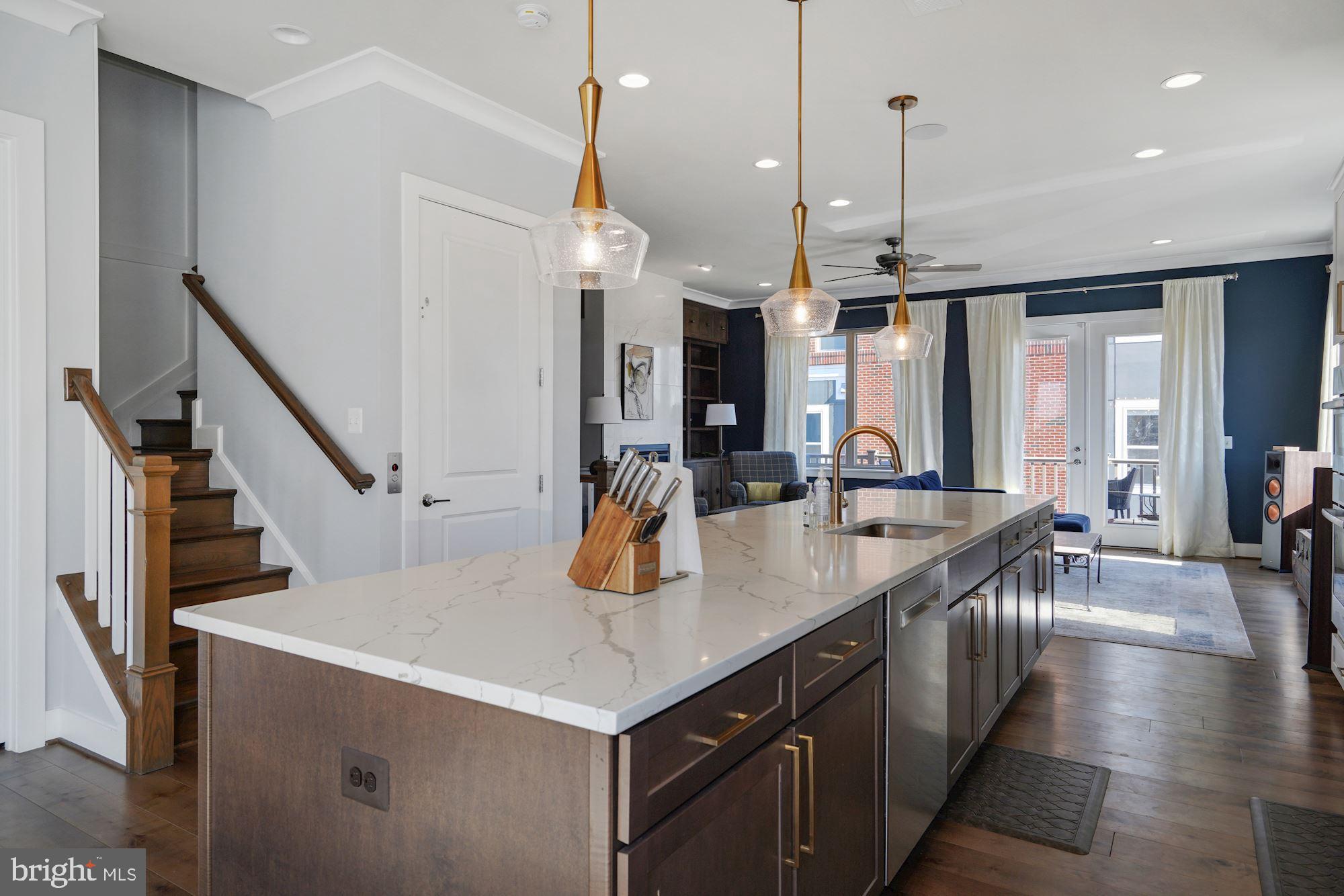 9099 Power House Road Lorton, VA 22079 - Photo 8 of 31