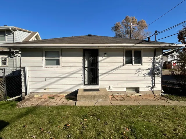 $249,900 | 3706 70th Street, Kenosha, WI 53142