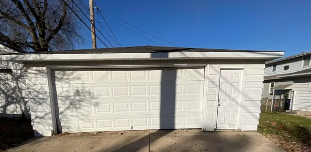 $249,900 | 3706 70th Street, Kenosha, WI 53142