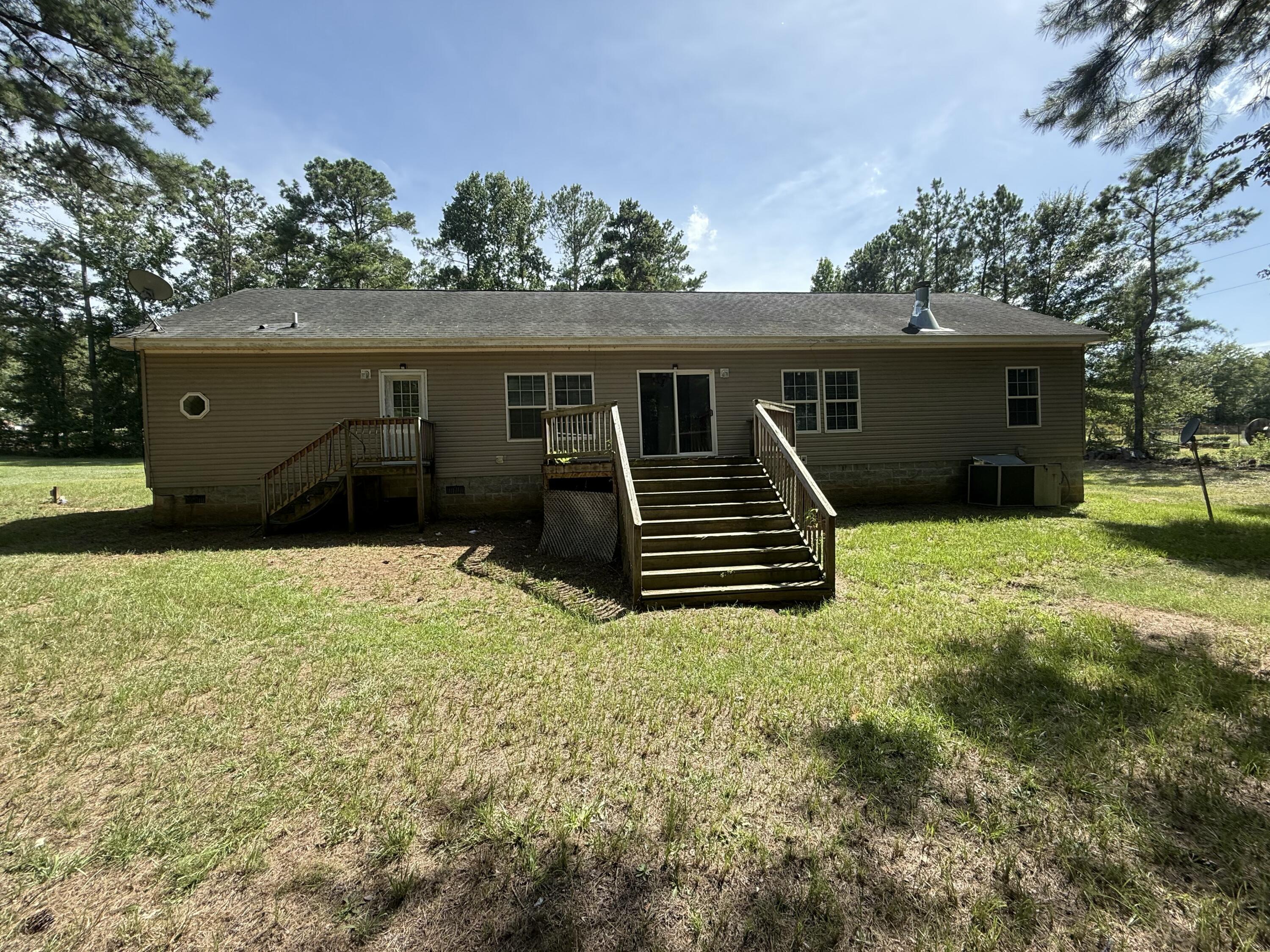 6195 Fish Road Dalzell, SC 29040 - Photo 5 of 33 IMG_7044