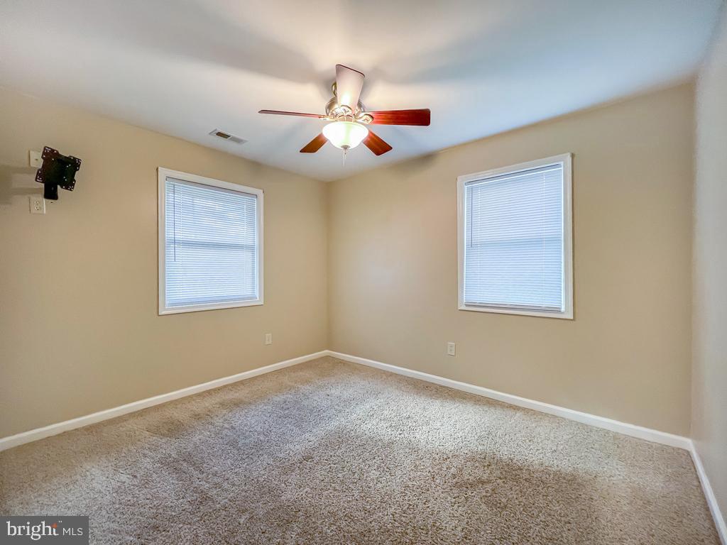 3843 Dresher Road Bensalem, PA 19020 - Photo 11 of 25 Primary bedroom