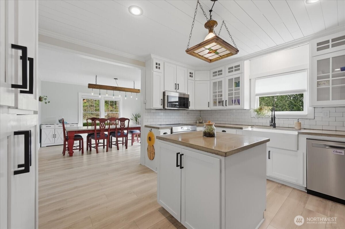 20726 Woods Creek Road Monroe, WA 98272 - Photo 12 of 34