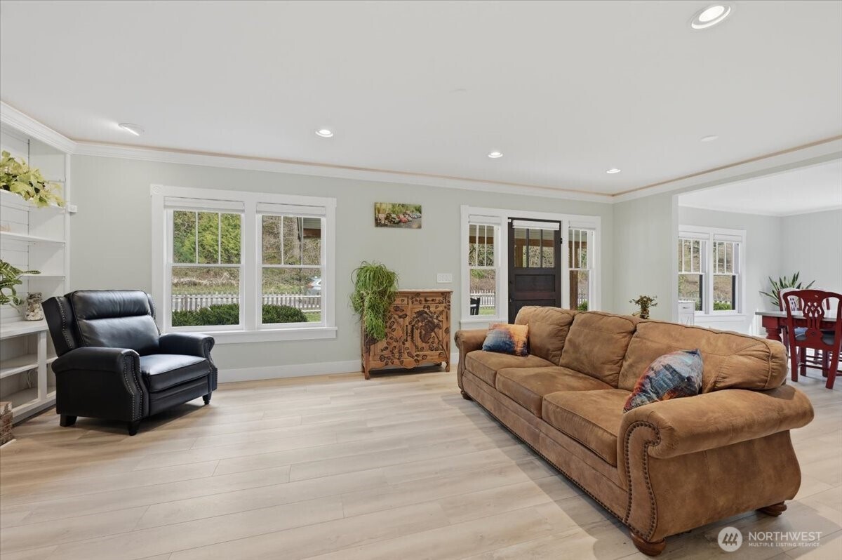 20726 Woods Creek Road Monroe, WA 98272 - Photo 7 of 34