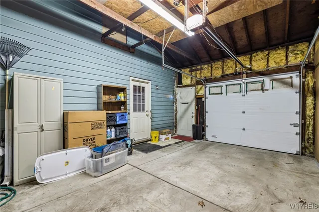 $2,000 | 110 Rosemont Drive, Amherst, NY 14226