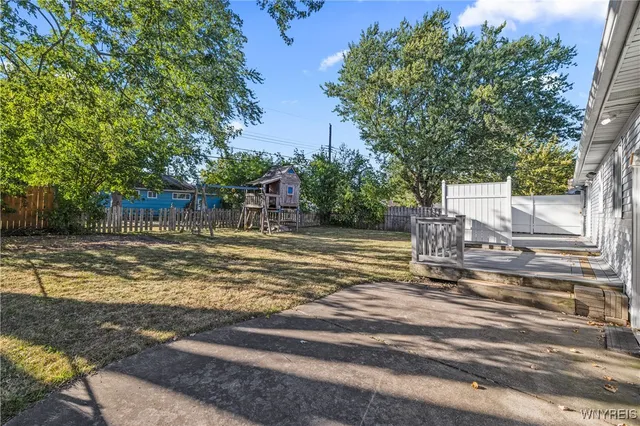 $2,000 | 110 Rosemont Drive, Amherst, NY 14226