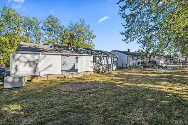 $2,000 | 110 Rosemont Drive, Amherst, NY 14226