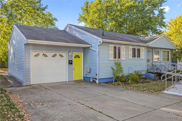 $2,000 | 110 Rosemont Drive, Amherst, NY 14226