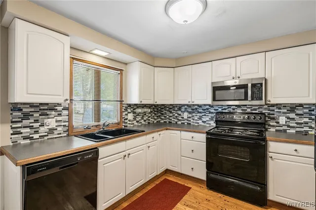 $2,000 | 110 Rosemont Drive, Amherst, NY 14226