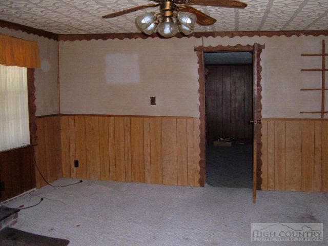 3949 Peoria Road Sugar Grove, NC 28679 - Photo 13 of 18 Gallery Image 13