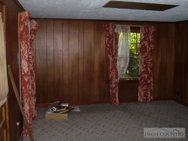 3949 Peoria Road Sugar Grove, NC 28679 - Photo 14 of 18 Gallery Image 14