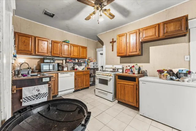 $109,900 | 51 East Bradley Avenue, Champaign, IL 61820