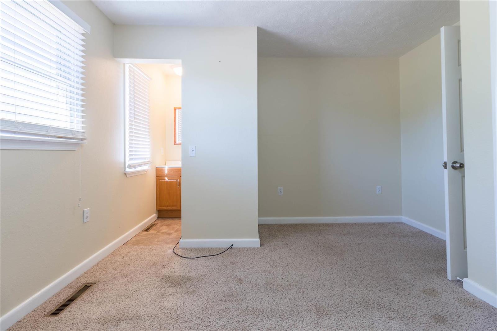 6097 Wards Mill Road Marion, IL 62959 - Photo 14 of 21 Gallery Image 14