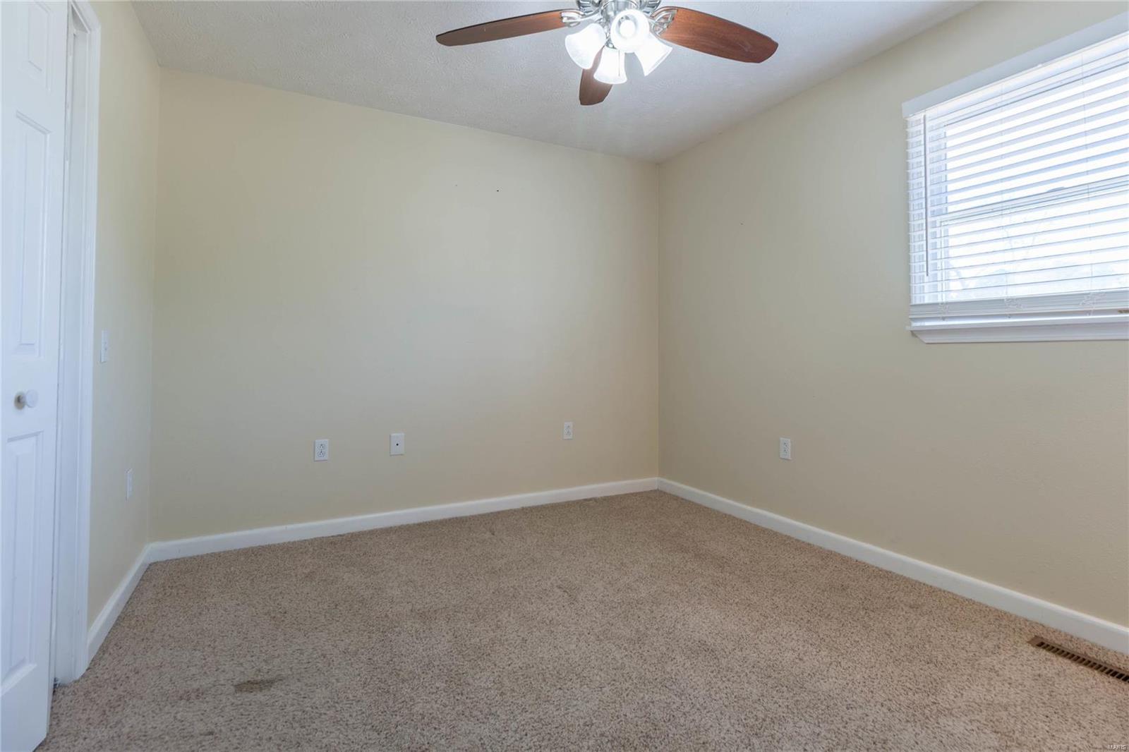6097 Wards Mill Road Marion, IL 62959 - Photo 17 of 21 Gallery Image 17