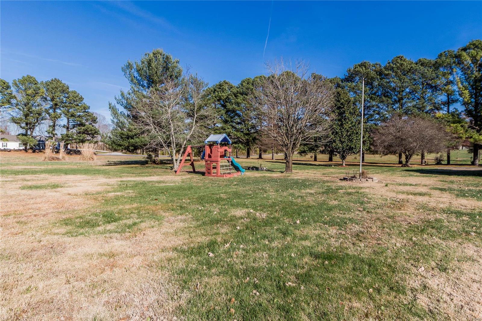 6097 Wards Mill Road Marion, IL 62959 - Photo 3 of 21 Gallery Image 3