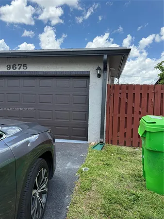 $1,400 | 9675 Northwest 19th Place, Sunrise, FL 33322
