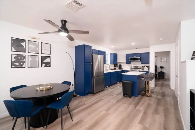 $1,800 | 4612 Hershe Street, Unit A, Houston, TX 77020