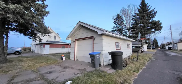 $249,000 | 202 East 2nd Street, Superior, WI 54880