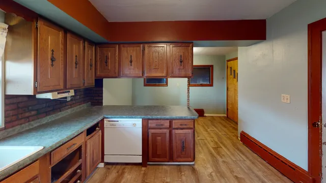 $249,000 | 202 East 2nd Street, Superior, WI 54880